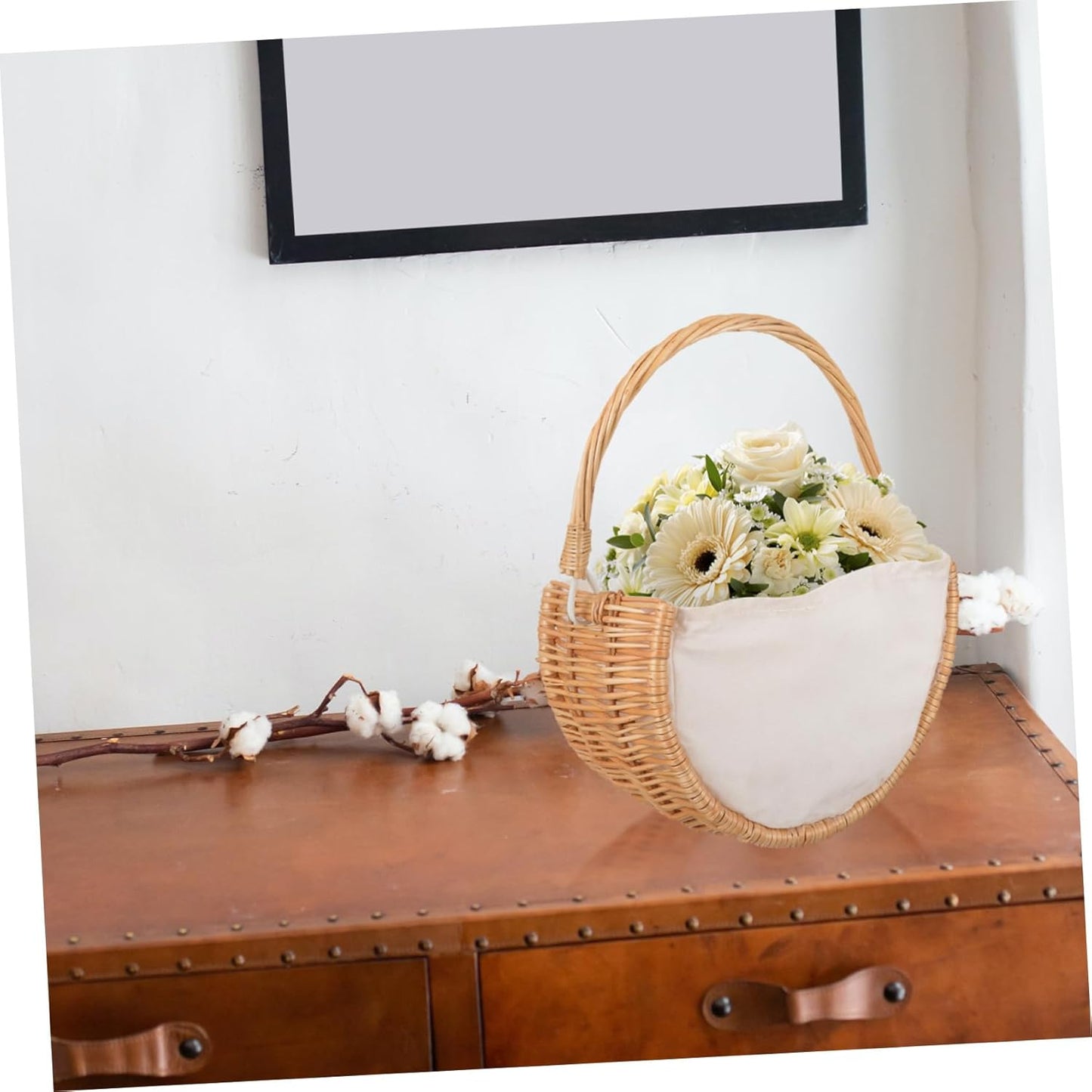 Elegant woven flower basket handheld decorative basket suitable for wedding party home decoration floral centerpiece multifunctional storage