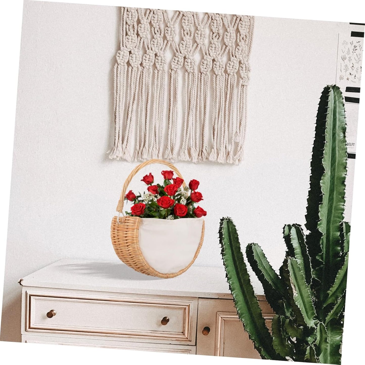 Elegant woven flower basket handheld decorative basket suitable for wedding party home decoration floral centerpiece multifunctional storage